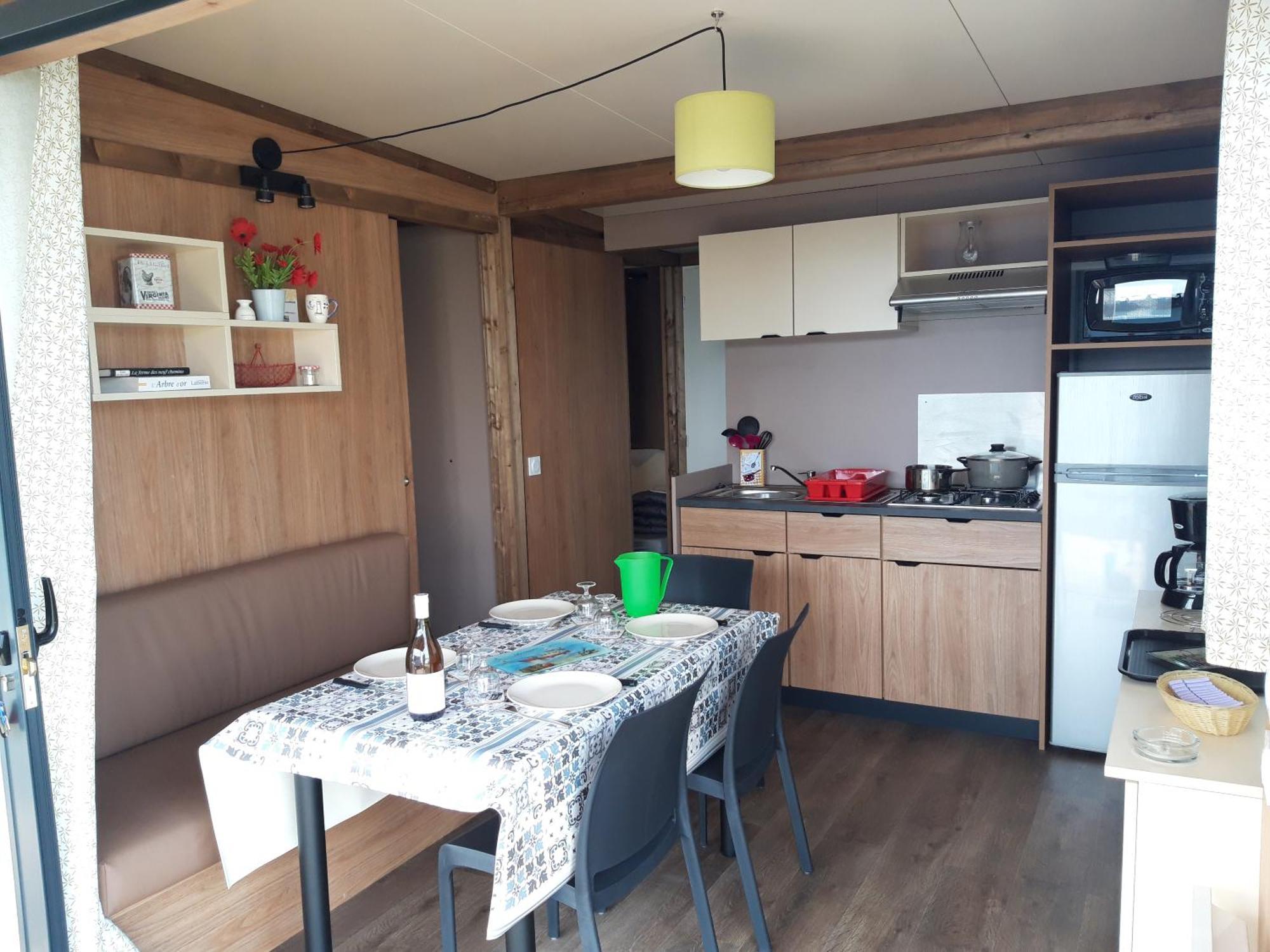 Camping La Corniche Plozevet Exterior photo